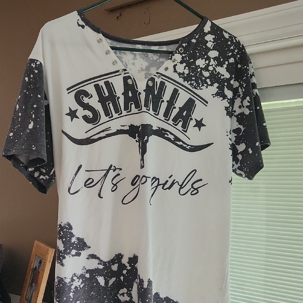 Black and White Graphic T-Shirt